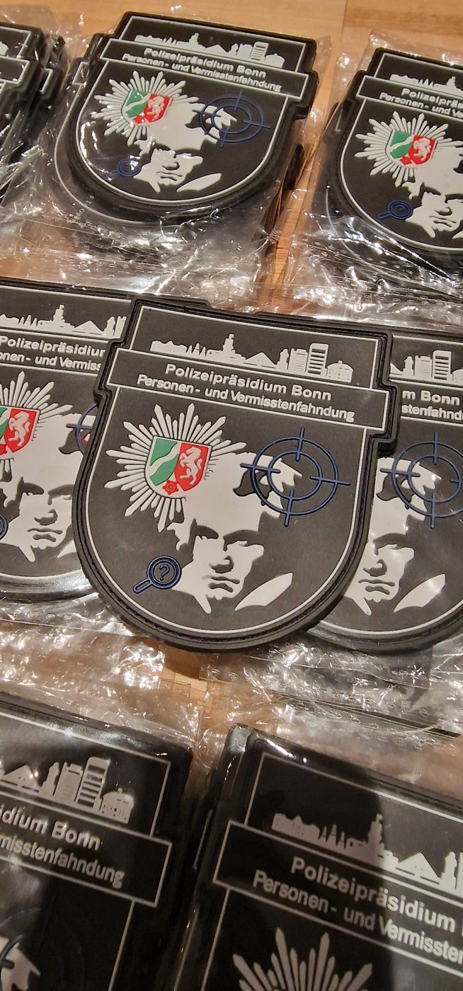 Rubber-Patches in Wappenform